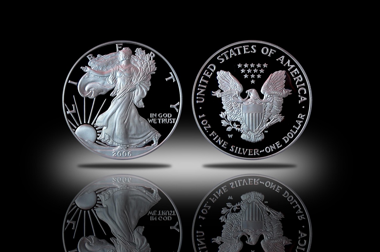 découvrez l'univers fascinant de la numismatique, l'étude des monnaies et médailles à travers l'histoire. apprenez à collectionner, évaluer et préserver vos pièces de collection tout en explorant le riche patrimoine culturel qu'elles représentent.
